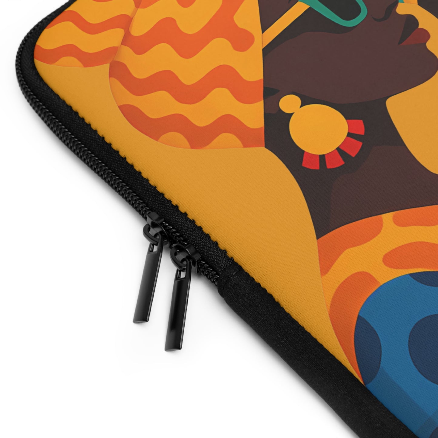 Shine Loud. Shine True. Afrocentric Laptop Sleeve – Cultural Style Meets Functionality
